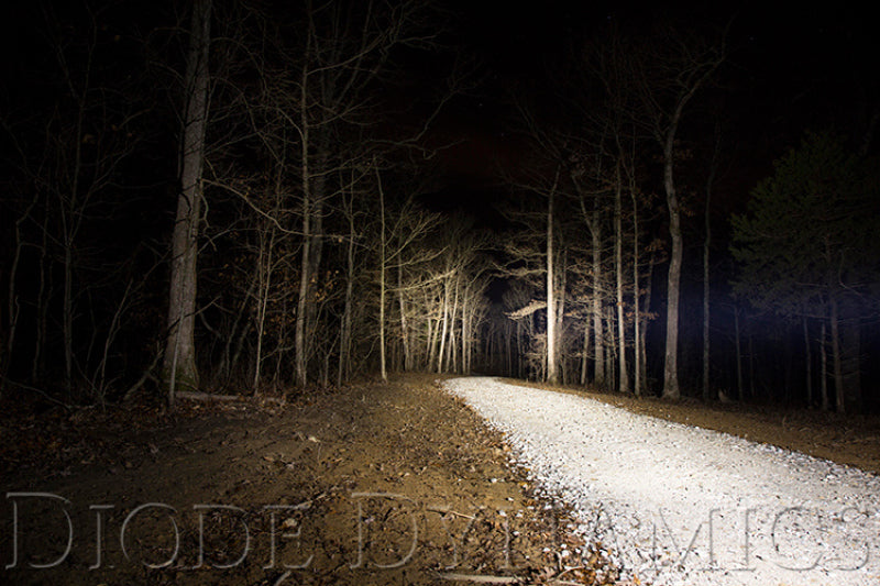 Diode Dynamics 6 In LED Light Bar Single Row Straight SS6 - White Wide Light Bar (Pair)